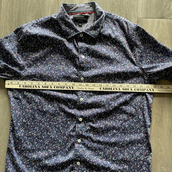 Tahari Stretch Short Sleeve Button Down Navy Patterned Shirt Men’s Large - Picture 7 of 10